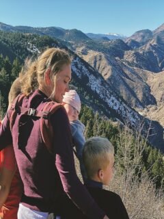 Family hiking in Rocky Mountain National Park