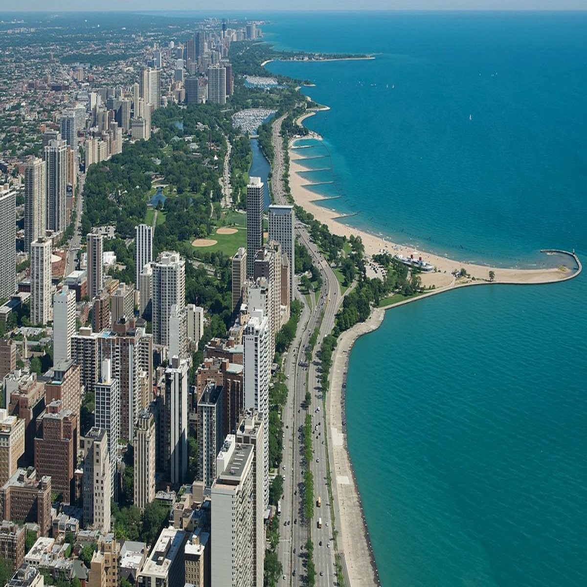 The Best Things to Do in Chicago: A Guide to the Windy City’s