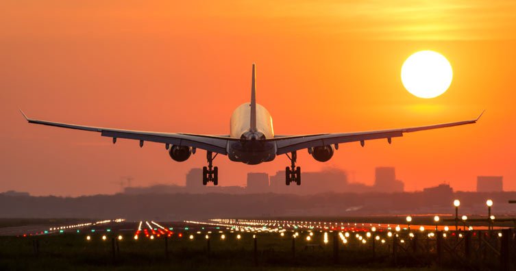 Booking a flight tips: 10 myths travelers should know