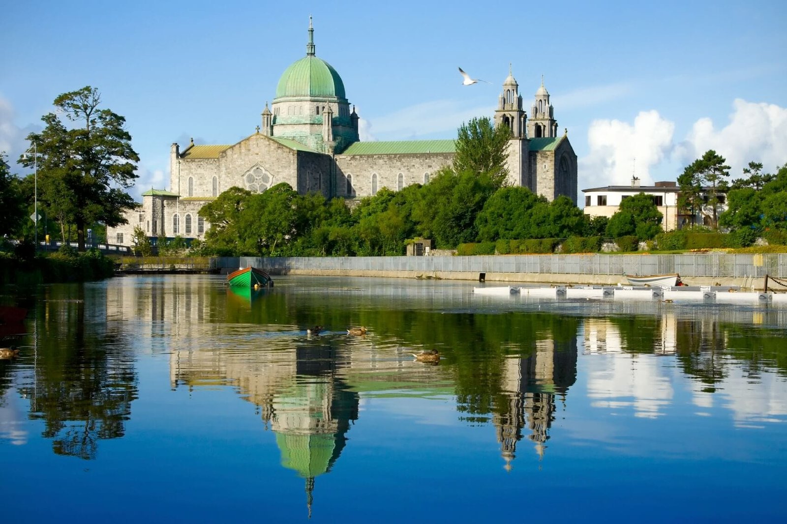 Exploring the Emerald Isle of Ireland with Wanderlust" – Picturesque Irish landscape perfect for curious travelers.