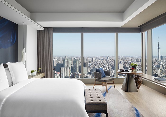 Explore cheap hotels in Tokyo for an unforgettable urban escape