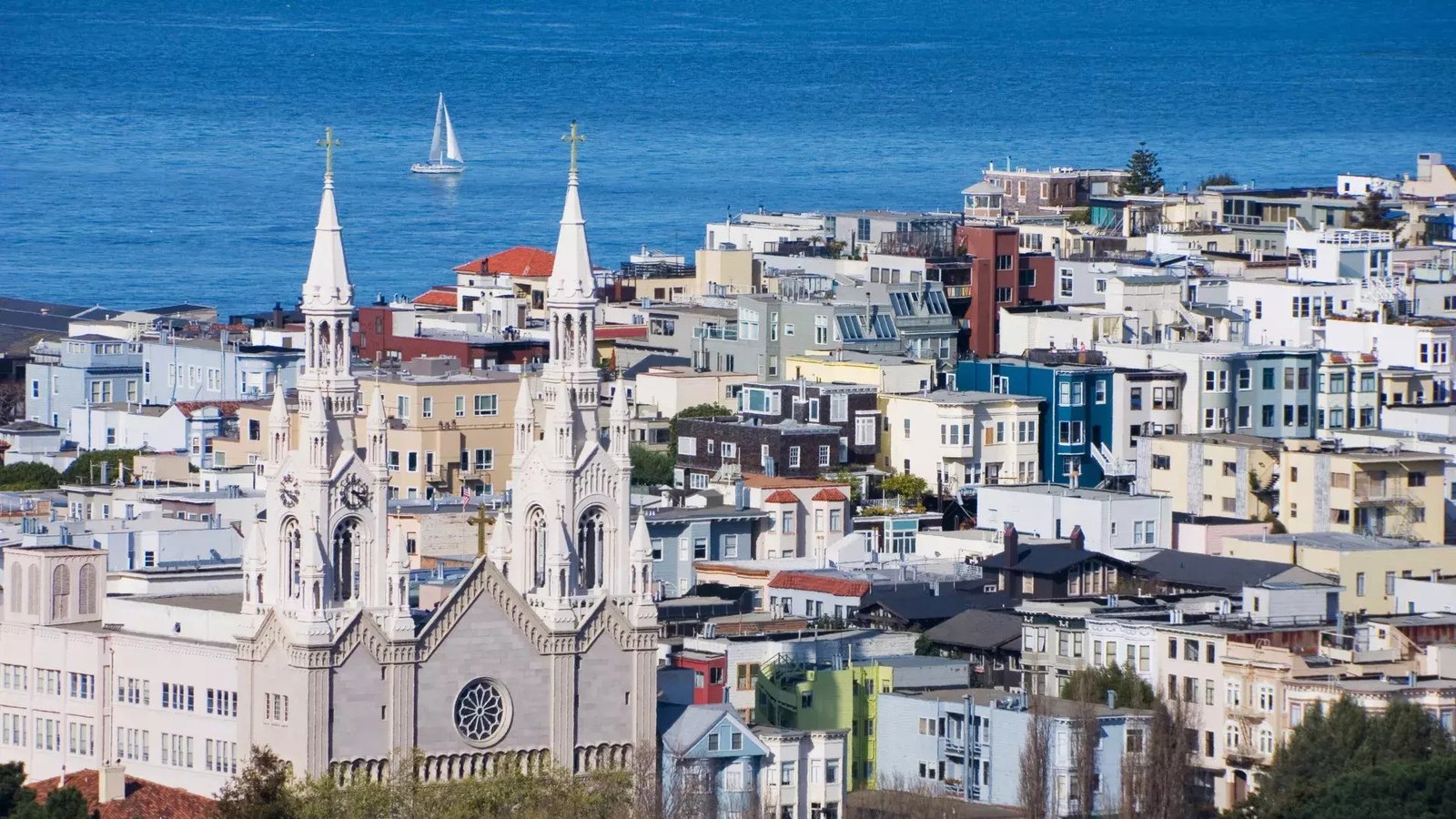Italian restaurants and bars in North Beach, San Francisco – best neighborhood for food and nightlife