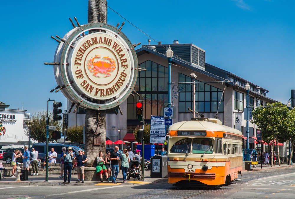 Fisherman’s Wharf attractions, including Pier 39 sea lions – best family-friendly hotels in San Francisco