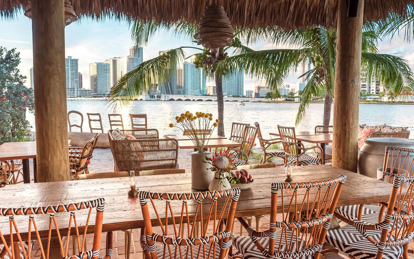 Professional guide to making the most of summer in Miami nightlife