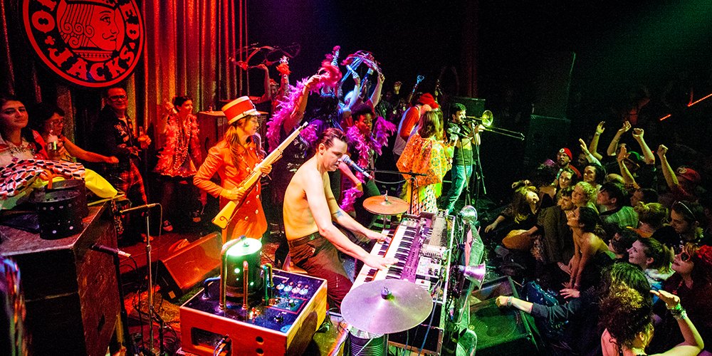Live jazz music in New Orleans, a top activity in the United States