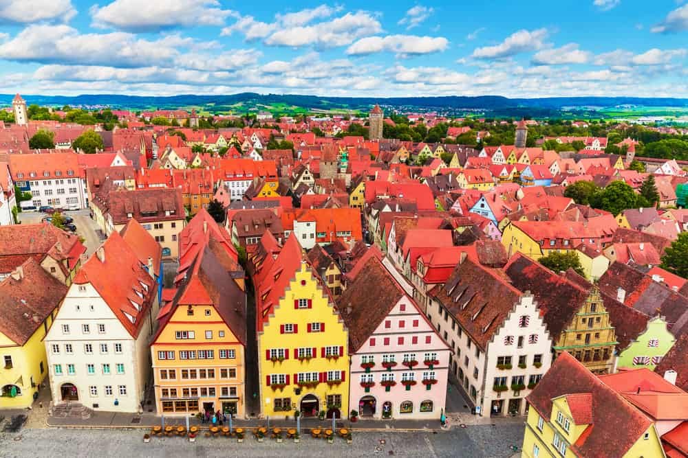 Scenic road trip through Germany with castles and beer stops