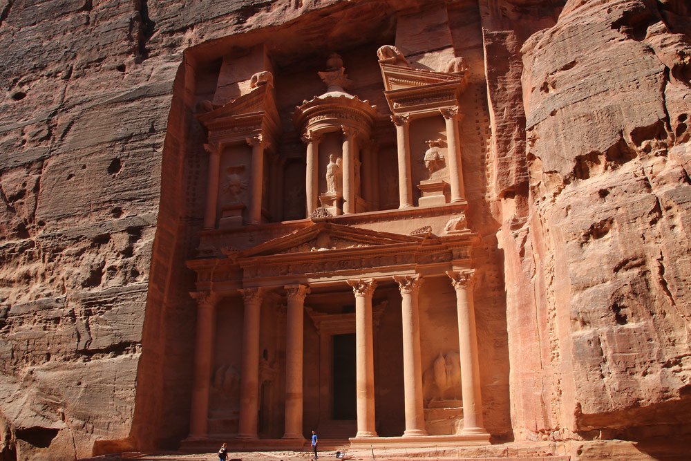 ultimate guide to Petra Jordan photos and best things to do