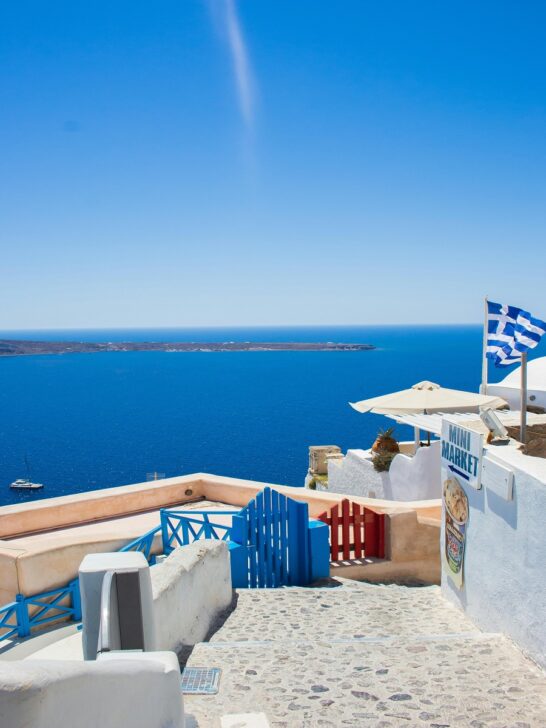 Best Time to Visit Greece: Month-by-Month Travel Guide (2025)