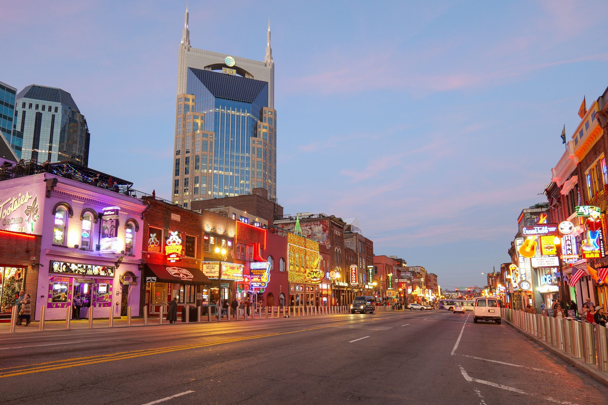 Downtown Nashville best area for first-time visitors